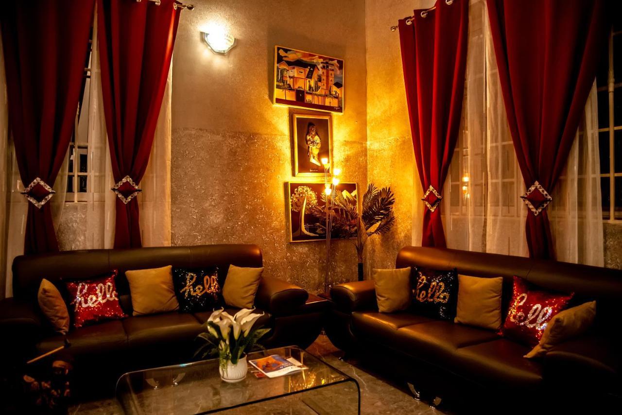 Homey Lodge Кумаси Екстериор снимка