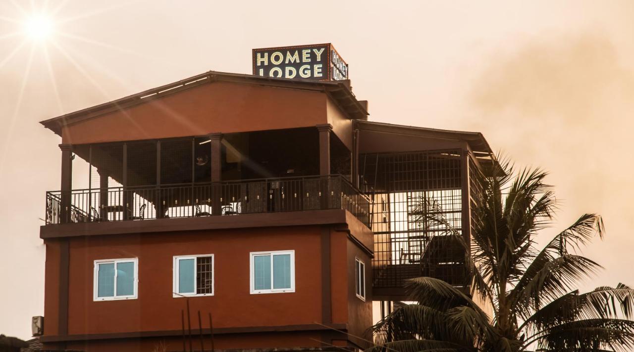 Homey Lodge Кумаси Екстериор снимка
