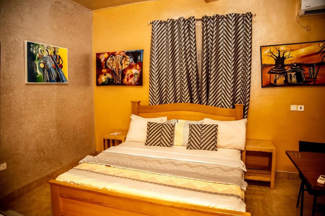 Homey Lodge Кумаси Екстериор снимка