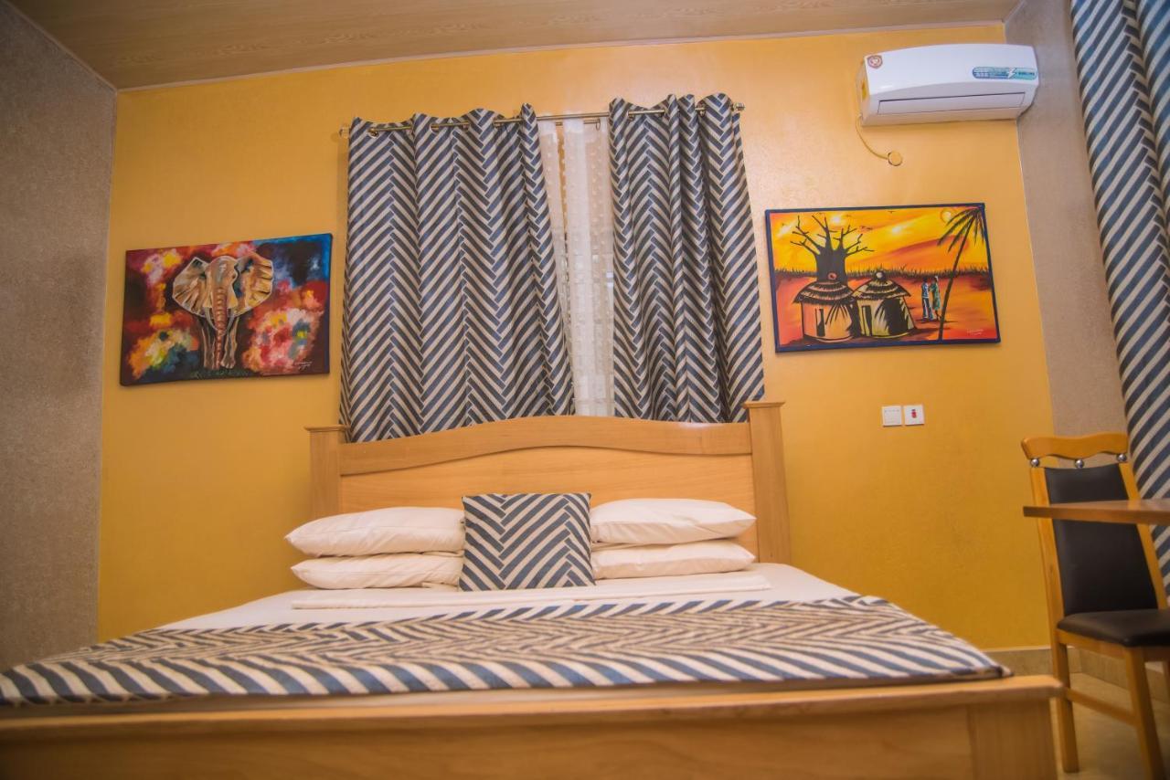 Homey Lodge Кумаси Екстериор снимка